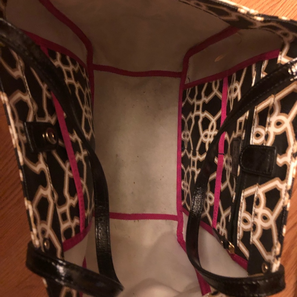 Handbag - Picture 4 of 4